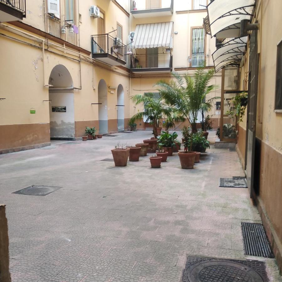 Casa Confort - Napoli Centro Екстер'єр фото